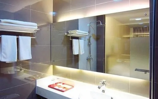 Qingdao Mengsaiwang Hotel