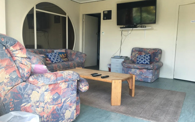 On the Beach Backpackers Lodge