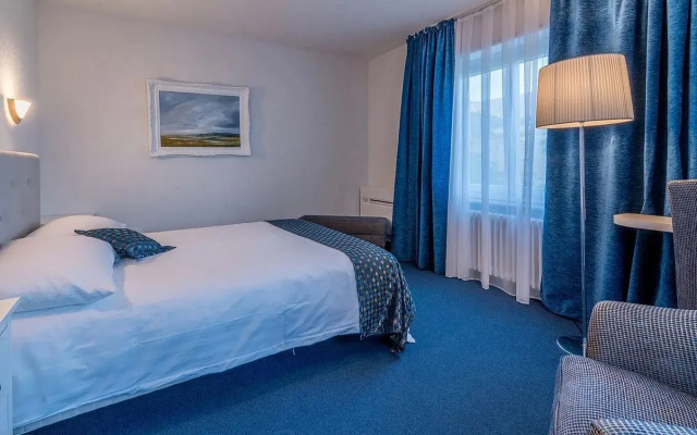 Hotel Touring au Lac