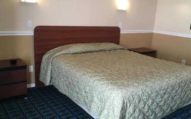 Shirley Motel