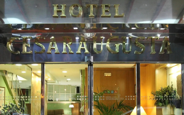 Hotel Cesaraugusta