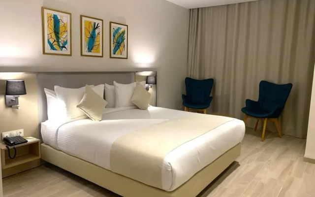 Golden Tulip Opera Alger