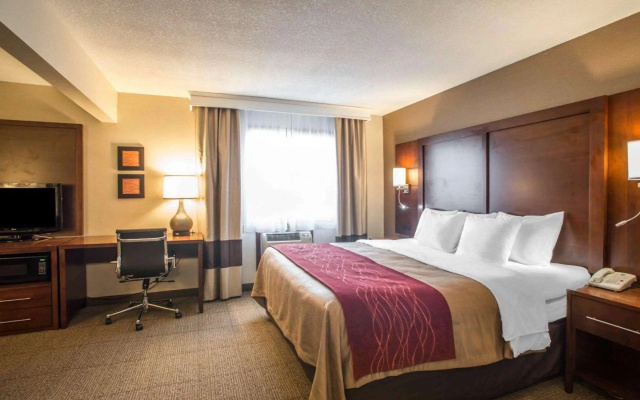Quality Inn & Suites Boonville - Columbia