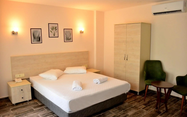 Dream Town Hotel & Restaurant