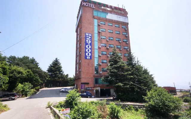 Donghae Maritime Tourism Hotel