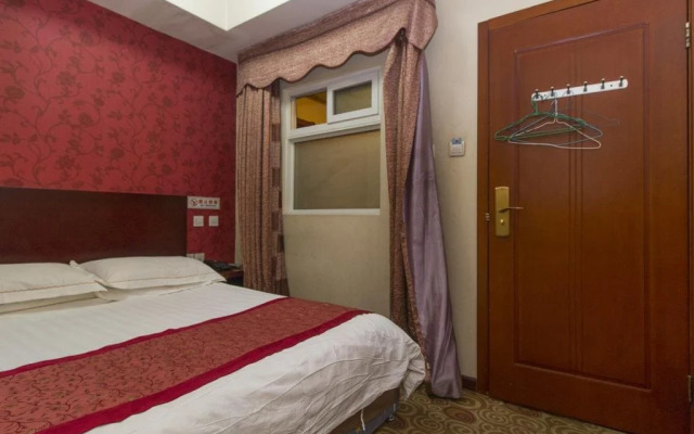 Huafang Business Hotel