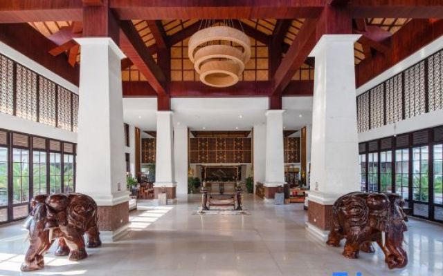 Sanjiang Peninsula Hotel