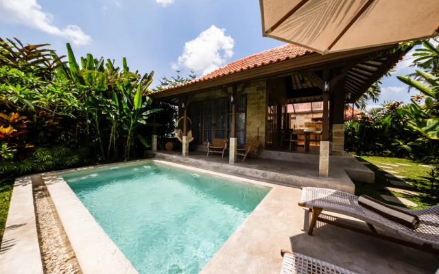 Nyaman Villas by EVDEkimi – romantic escape among rice fields w/pool, terrace - Long stay extras