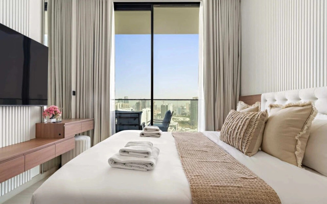 Silkhaus Modern 1BR Stay Binghatti Onyx New