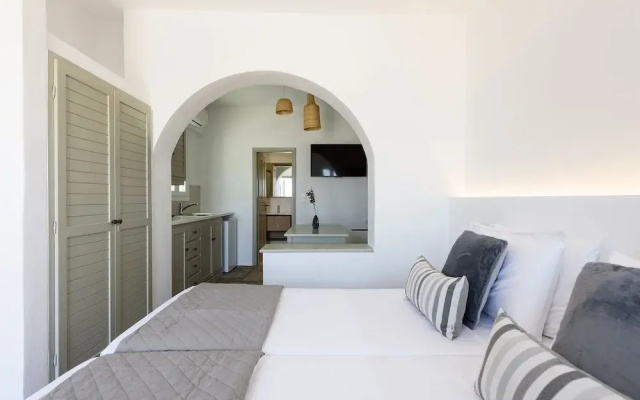 Phaedrus Living Paros Cycladic 4