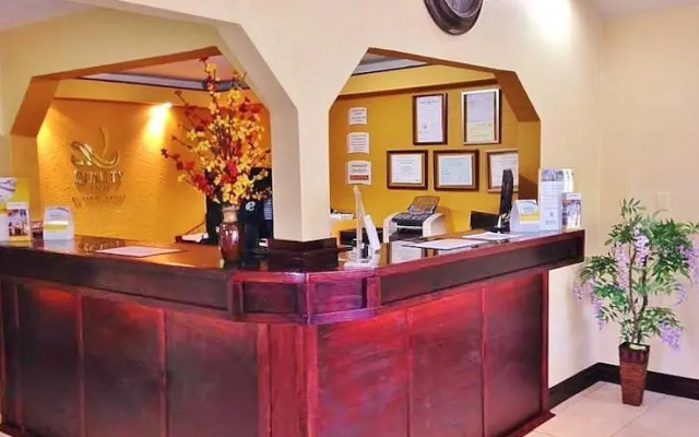 Ferryman Inn and Suites