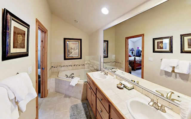 Antler - 3 Br Townhouse