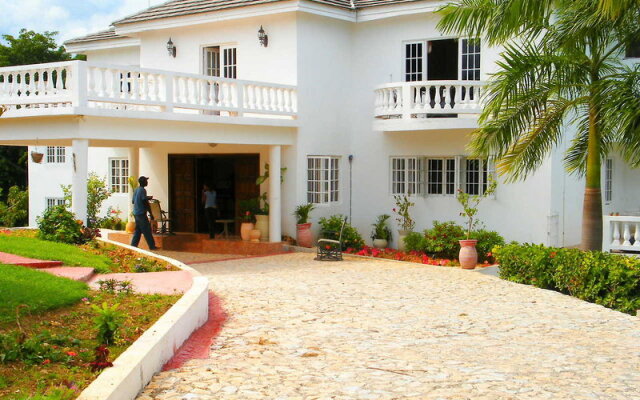 Отель Emerald View Resort Villa вид на фасад