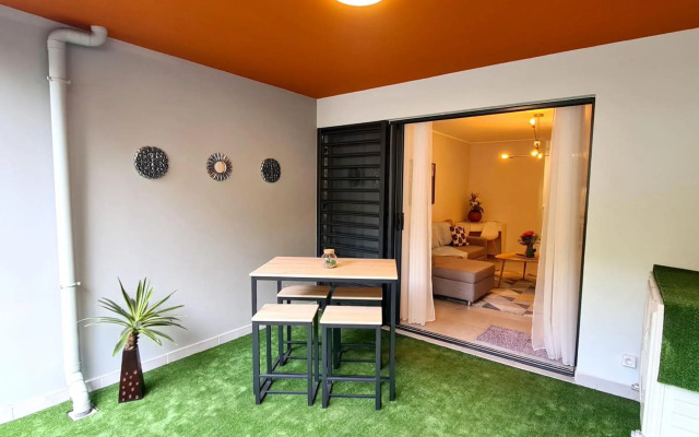 Anavai apartment
