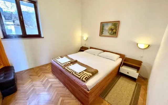 Apartment Luky 1