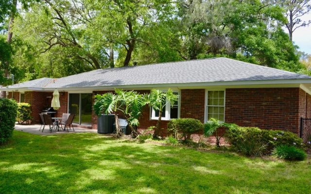 A Jekyll Interlude by Jekyll Realty
