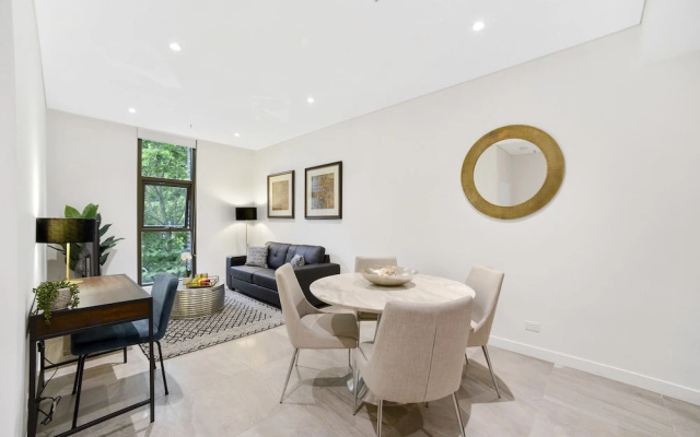 Luxury Experience in Prime Location