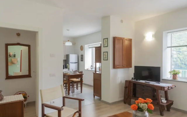 La Quiete in Laglio With 2 Bedrooms and 1 Bathrooms