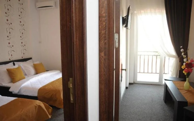 Hotel Confort