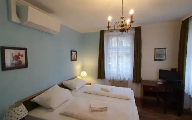 Hotel Pension Graf