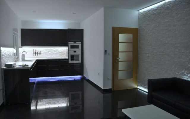 Apartments Laguna