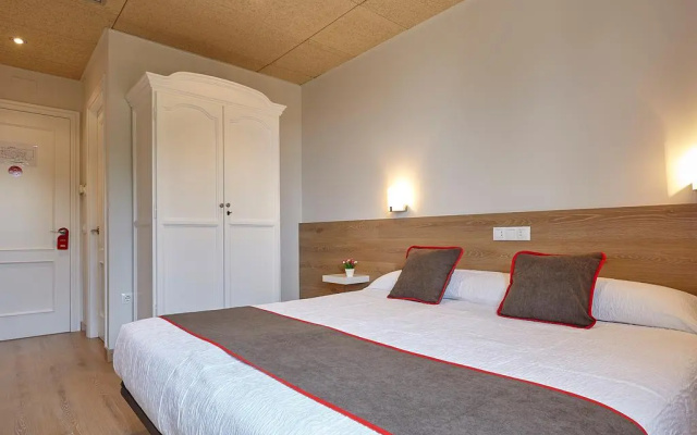 Hostal Nobadis