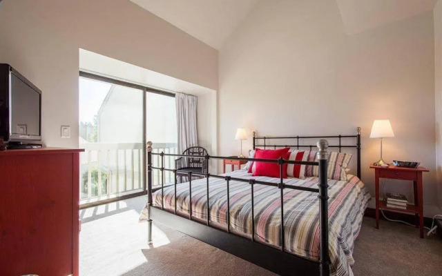 Racquet Club Townhomes by Wyndham Vacation Rentals