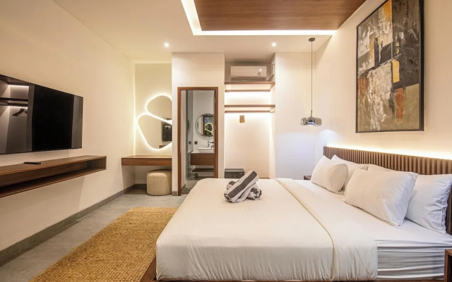Exquisite 5BR Canggu Villa Steps From the Beach