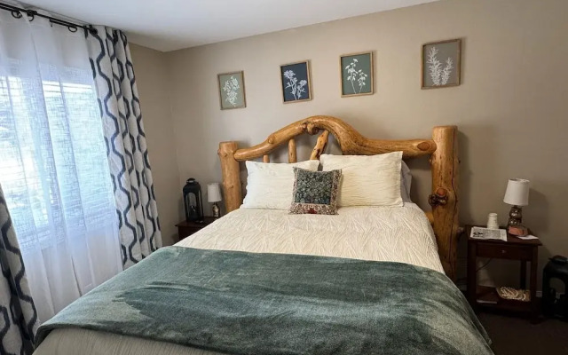 Library INN LLC