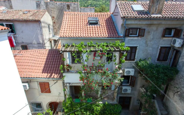 Barbarossa House