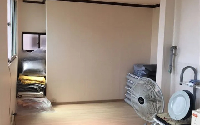 Backpack Season 2 Guesthouse - Hostel