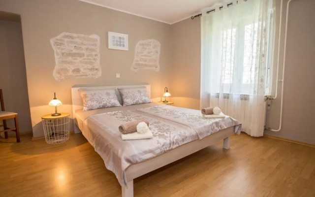 Villa Lara