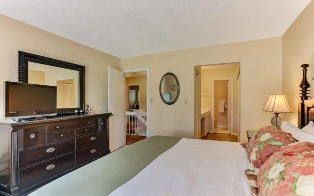 2100-beachwood