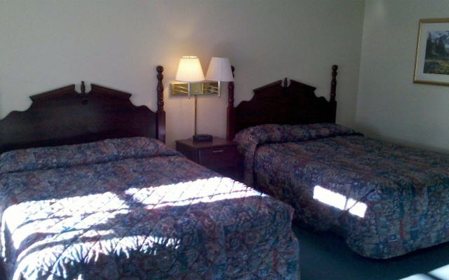 Swiss Chalet Inn