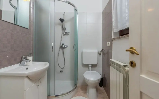 Holiday House in Novigrad With Pool