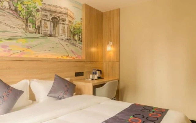 Yimi Hotel Jiangwan Tuanyida Square