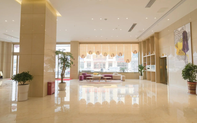 Lavande Hotel·Macheng High-speed Station
