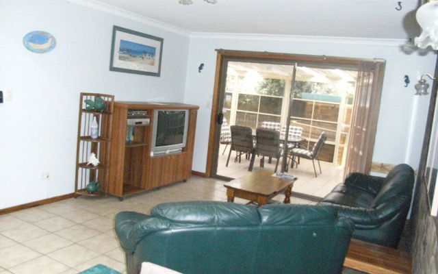 66 Pacific Drive