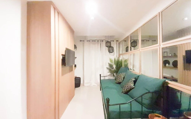 Gorgeous And Homey 1Br Mataram City Apartment