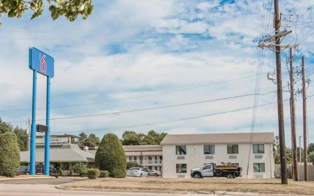 Days Inn Texarkana
