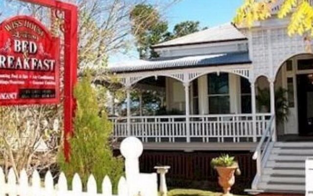 Wiss House Bed and Breakfast