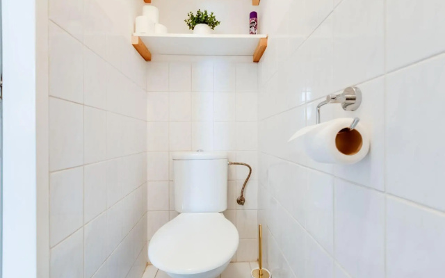 Sunshine Apartment near the City center