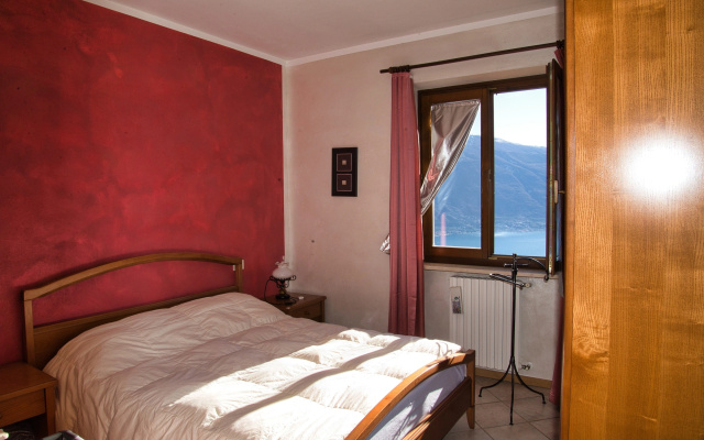 Balcone Sul Lago