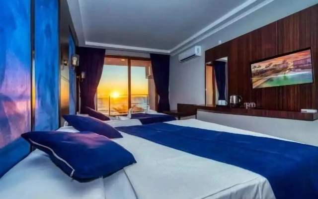 Hitit Marina Hotel & Bungalows