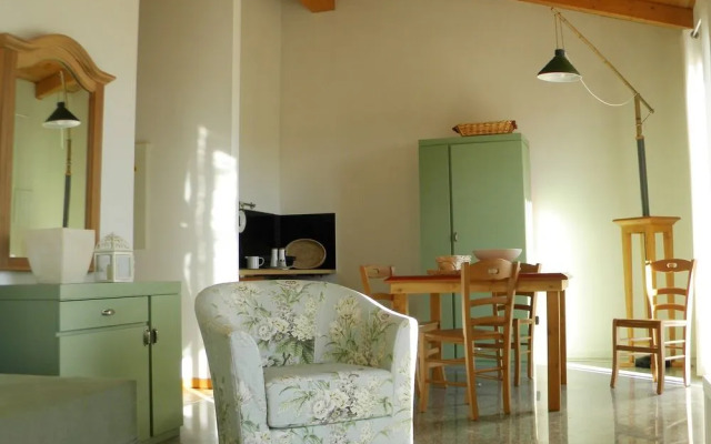 La Foresteria di Borgogelsi Apartments