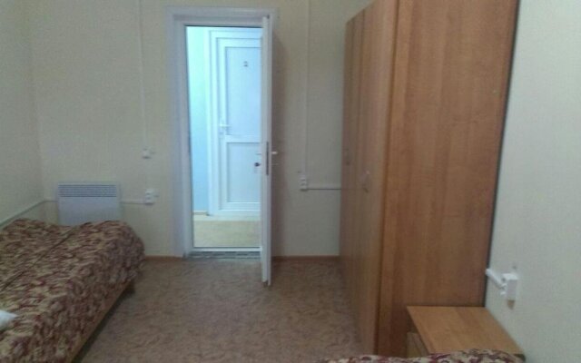 Гостиница Hostel Slavyanochka в Красной Поляне отзывы, цены и фото номеров - забронировать гостиницу Hostel Slavyanochka онлайн Красная Поляна комната для гостей