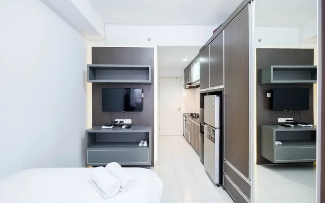 Modern and Comfy Studio Apartment at Patraland Urbano