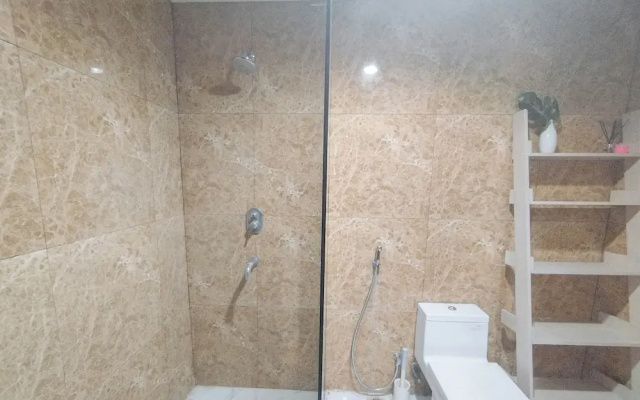 1Br Near Mall At Grand Sungkono Lagoon Apartment