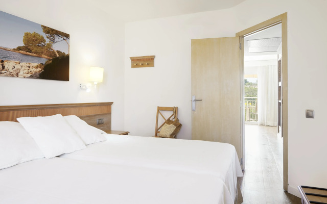 Отель Iberostar Club Cala Barca - All Inclusive