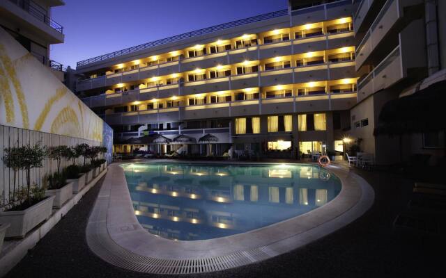 Отель Continental Hotel Apartments Греция, Родос - 1 отзыв об отеле, цены и фото номеров - забронировать отель Continental Hotel Apartments онлайн вид на фасад